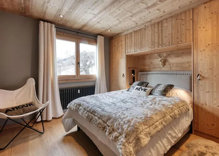 Daire Cosy With Mountain View Near Village